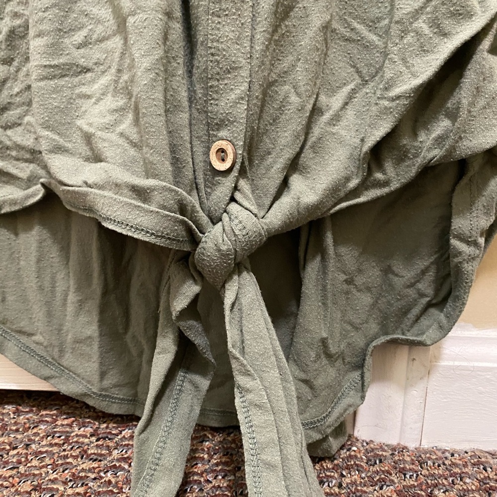 Shirt - Picture 2 of 2